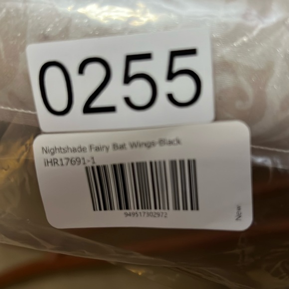 New Black Bat wings - Picture 8 of 8